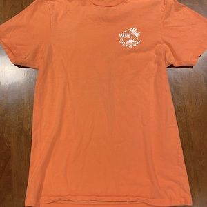 salmon pink vans T-shirt size small in Mens (can fit xl in boys)